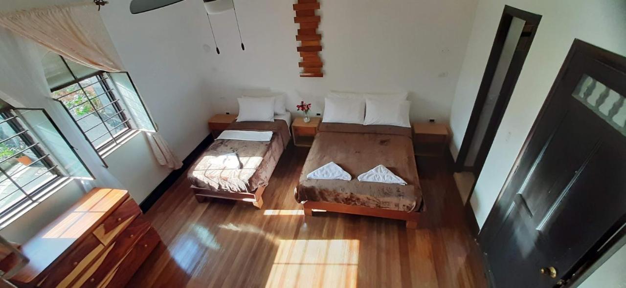 מדיין Villa Del Prado מראה חיצוני תמונה