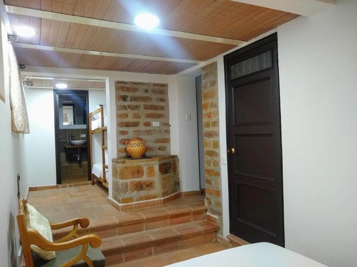 מדיין Villa Del Prado מראה חיצוני תמונה